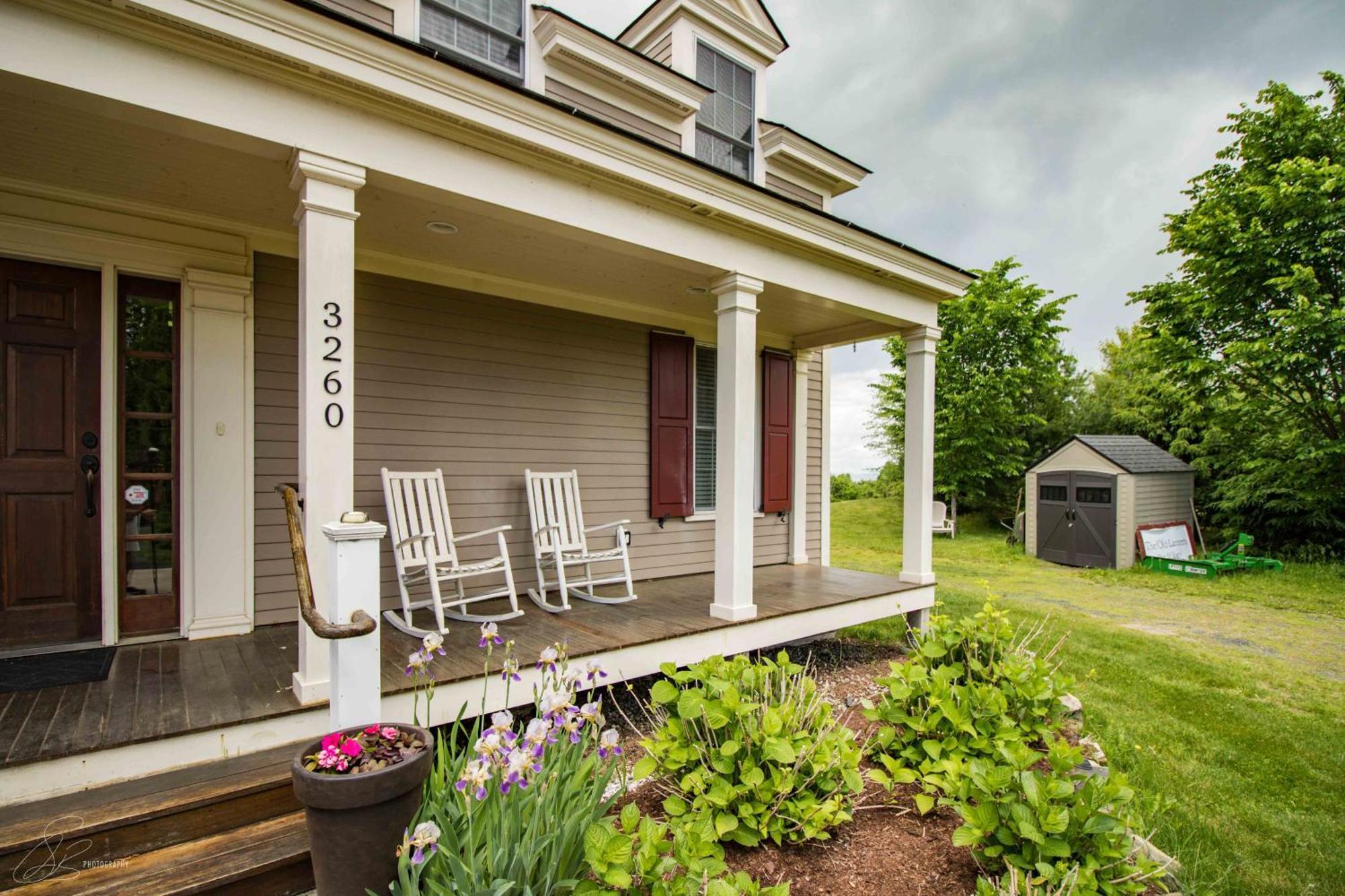 The Old Lantern Inn Charlotte Exterior foto